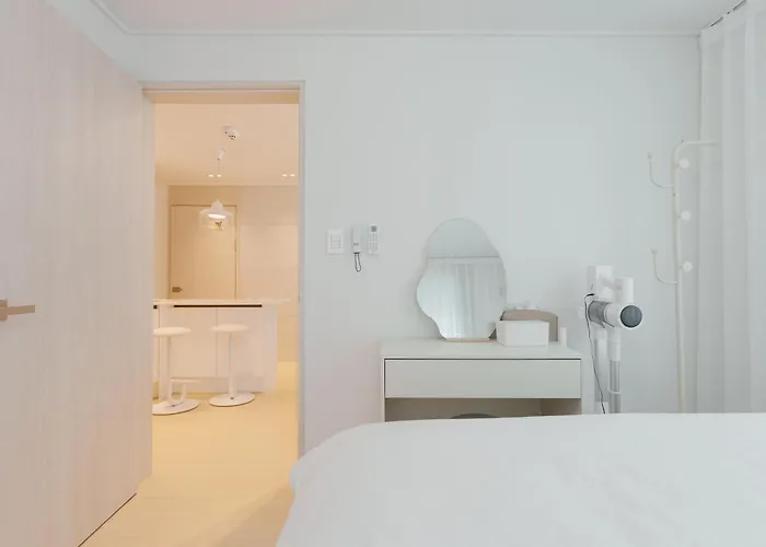 Yg House *